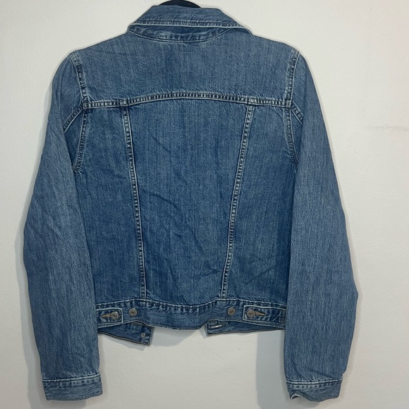 Women’s Levi’s denim jacket - Picture 5 of 7